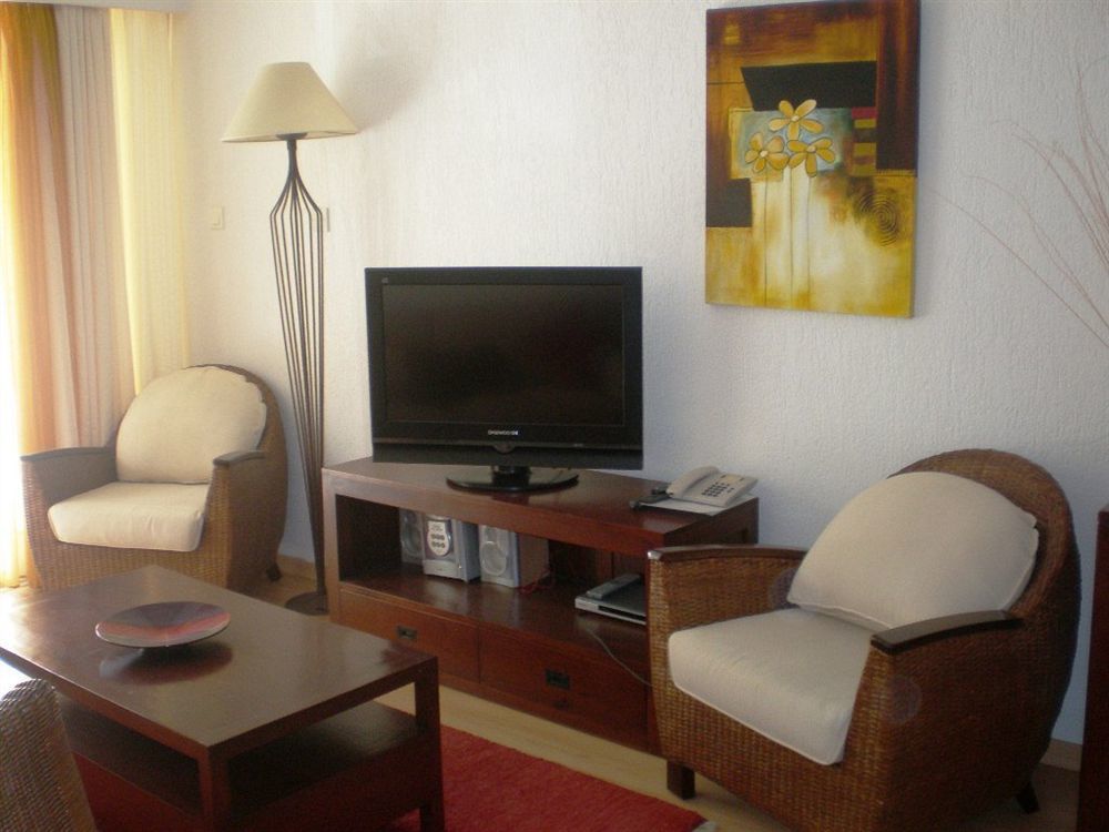 Paphos Gardens Apartment Екстер'єр фото
